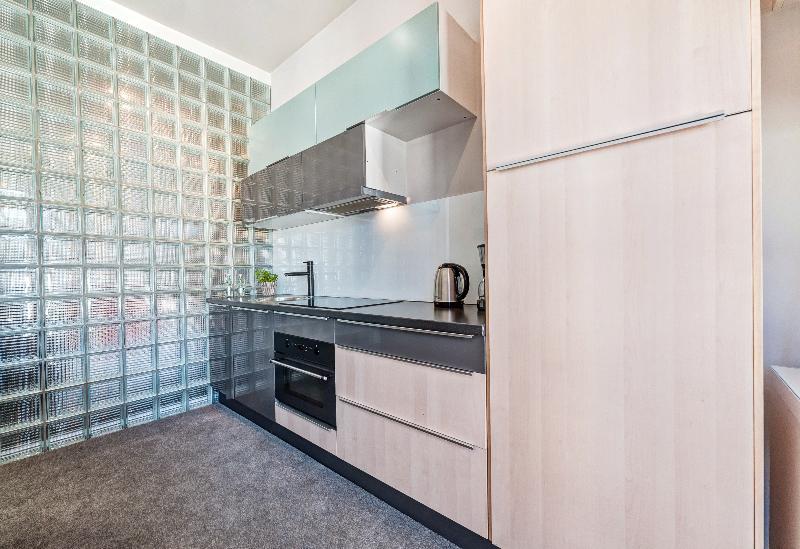 Apartamenty Homely Place Blisko Starego Rynku - Parking Poznan Exterior photo
